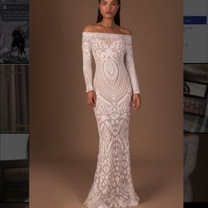Nadine Merabi | Arabella White